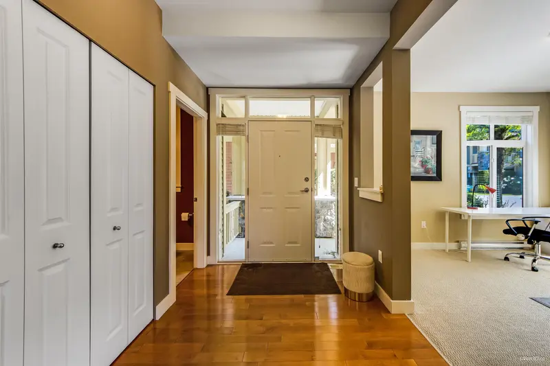 7 15255 36 AVENUE - photo 3 of 18