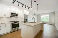 515 11077 RAVINE ROAD - thumbnail 4