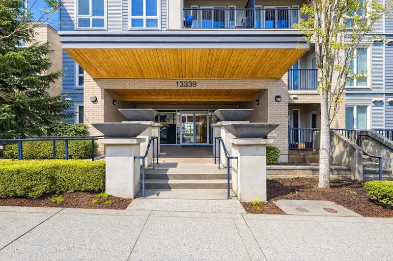 203 13339 102A AVENUE - photo 3 of 9