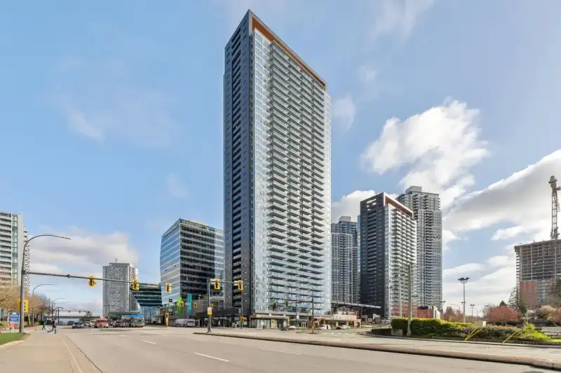 1805 13615 FRASER HIGHWAY - photo 1 of 24