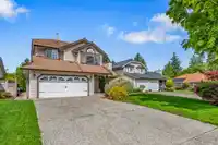 9271 156A STREET - thumbnail 2