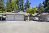33 9088 HOLT ROAD - thumbnail 1