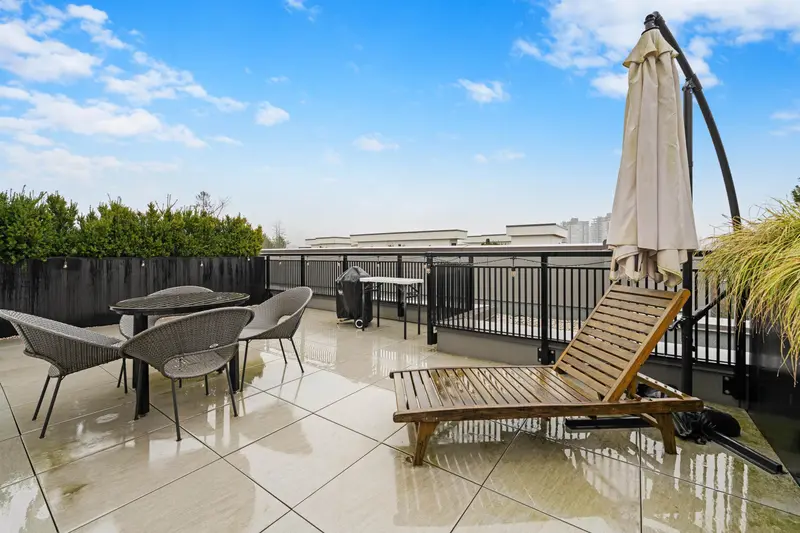 621 3131 MURRAY STREET - photo 1 of 25