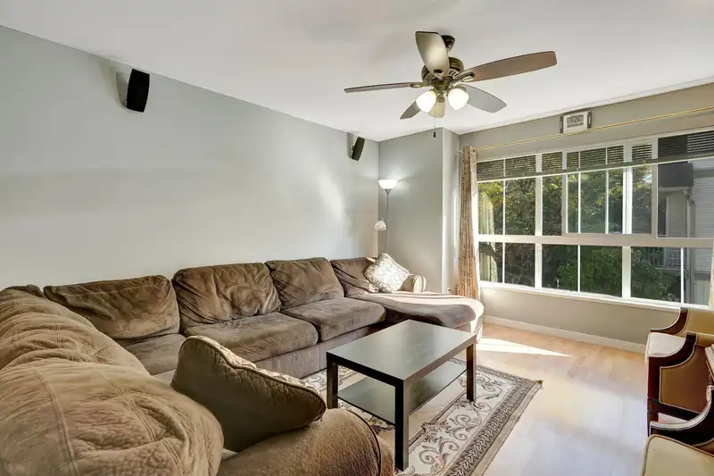 15 12738 66 AVENUE - photo 4 of 24