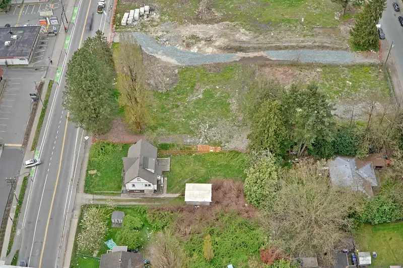 13691 100 AVENUE - photo 4 of 4