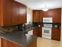 6374 193B STREET - thumbnail 5