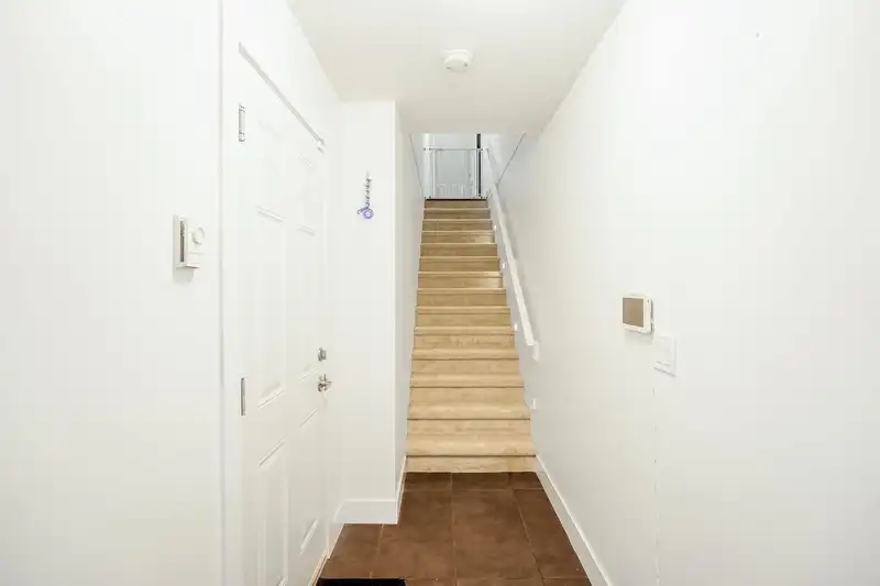 100 6299 144 STREET - photo 3 of 37