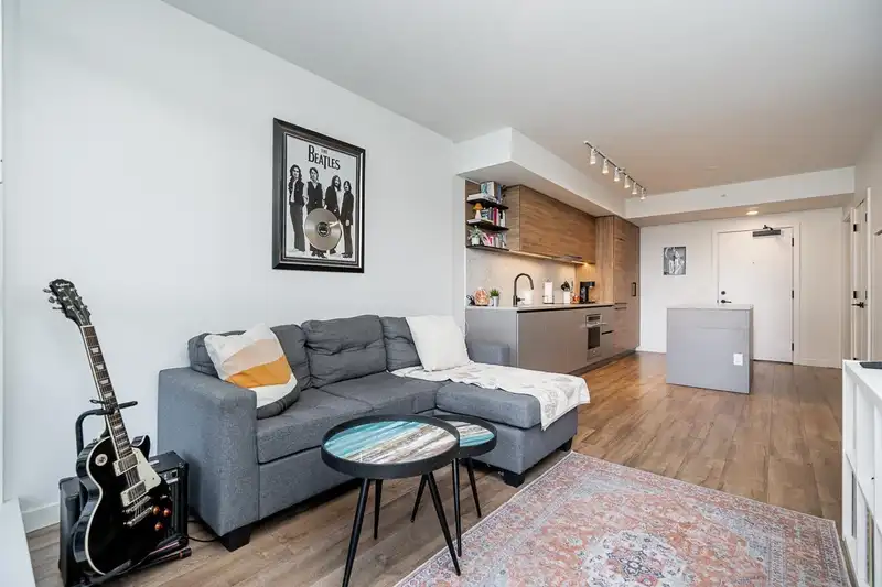 1006 10448 UNIVERSITY DRIVE - photo 1 of 40