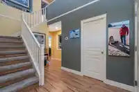 5846 167 STREET - thumbnail 4