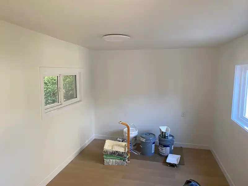 89 8220 KING GEORGE BOULEVARD - photo 4 of 10