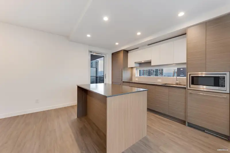2910 13615 FRASER HIGHWAY - photo 4 of 40
