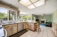 10837 155A STREET - thumbnail 16