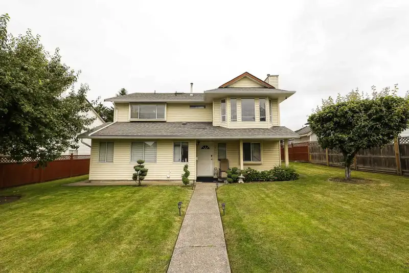 14115 88TH AVENUE - photo 2 of 40