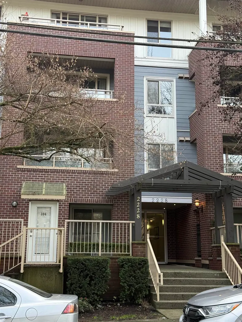 101 2228 WELCHER AVENUE - photo 4 of 6