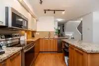 55 19448 68 AVENUE - thumbnail 5