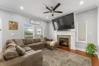 18986 72 AVENUE - thumbnail 3