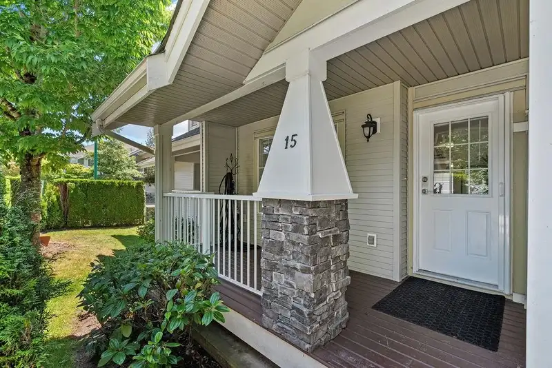 15 6568 193B STREET - photo 1 of 39