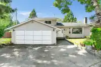 9211 132A STREET - thumbnail 2