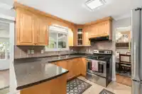 9211 132A STREET - thumbnail 6