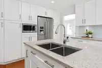 16546 N GLENWOOD CRESCENT - thumbnail 9