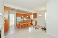 5 8250 158 STREET - thumbnail 5