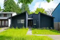 7092 129A STREET - thumbnail 1