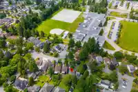 7092 129A STREET - thumbnail 7