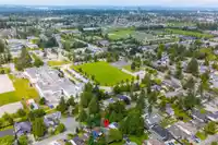 7092 129A STREET - thumbnail 8