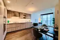 2501 9887 WHALLEY BOULEVARD - thumbnail 8