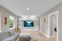 8037 164A STREET - thumbnail 9