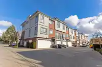 2 13328 96 AVENUE - thumbnail 3