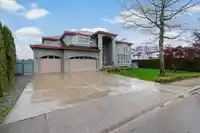 14330 82 AVENUE - thumbnail 2