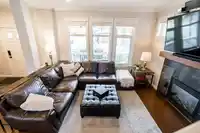 18012 70A AVENUE - thumbnail 4