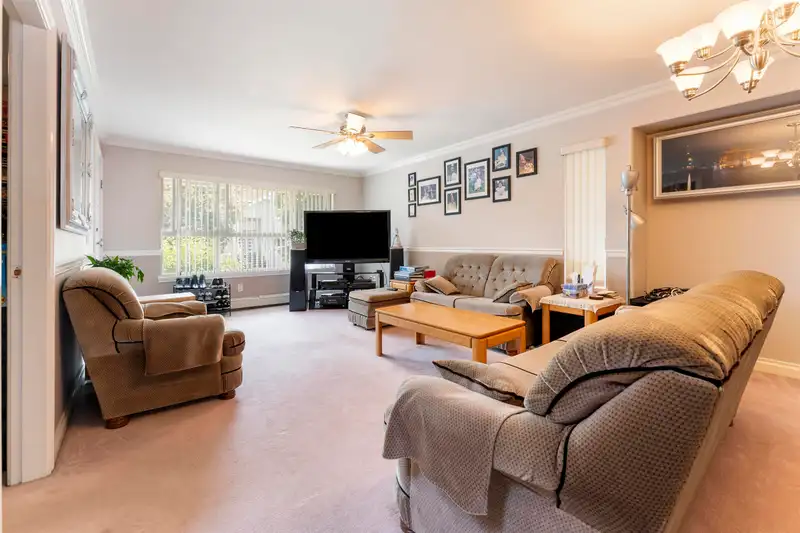 6685 127TH STREET - photo 4 of 21