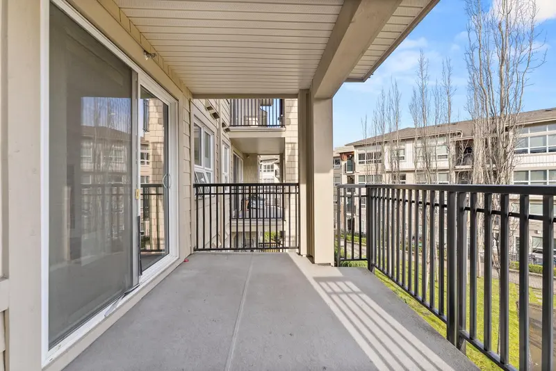 307 6828 ECKERSLEY ROAD - photo 3 of 25