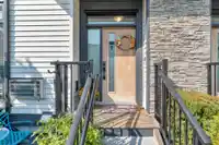 7 14057 60A AVENUE - thumbnail 3