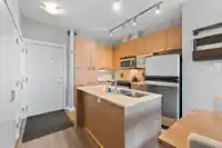 409 18818 68 AVENUE - thumbnail 3