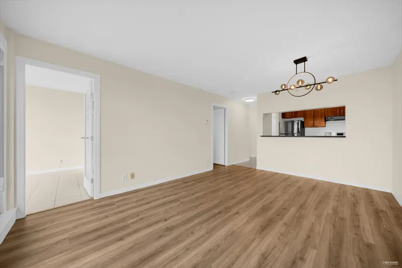 2002 3663 CROWLEY DRIVE - photo 3 of 18