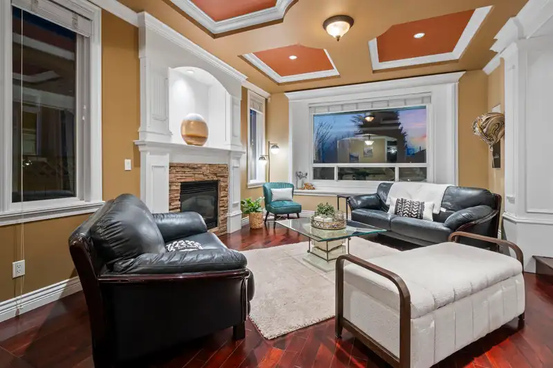 9471 163 STREET - photo 4 of 39