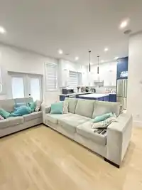 6242 147B STREET - thumbnail 16