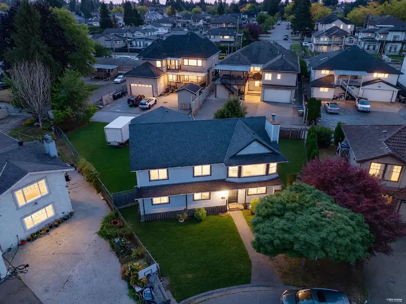 8020 DOMINION PLACE - photo 3 of 25