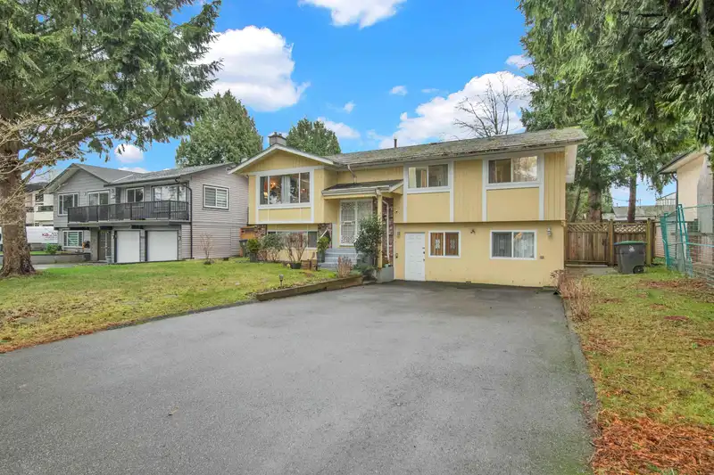 12754 CAMPBELL PLACE - photo 1 of 34