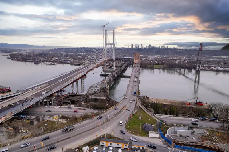 1002 47 AGNES STREET - photo 3 of 25