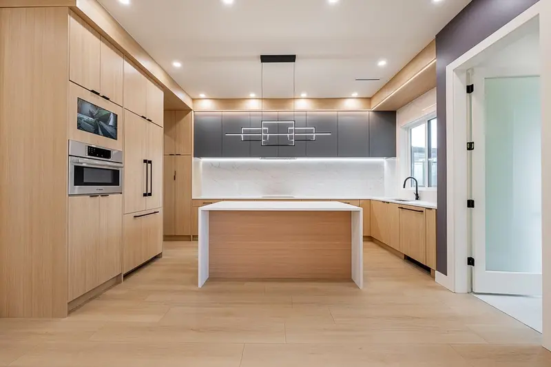 2 6554 CHARLES STREET - photo 2 of 25