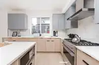 108 7895 162 STREET - thumbnail 3