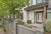 5 7127 193A STREET - thumbnail 34