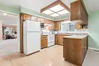 9263 156A STREET - thumbnail 15