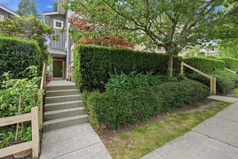 38 14959 58 AVENUE - photo 2 of 38