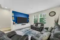 28 14271 60 AVENUE - thumbnail 1
