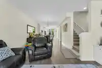 28 14271 60 AVENUE - thumbnail 2